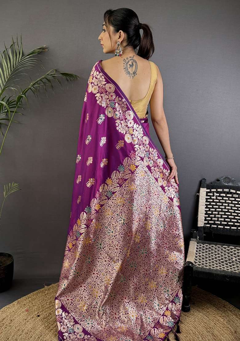 Magenta Woven Silk Blend Saree Set for Diwali | Wedding & Festive Wear - Indya