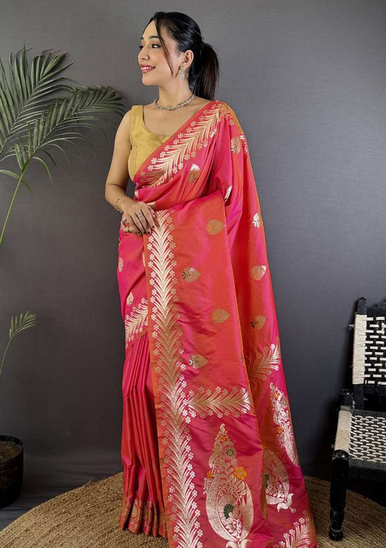Pink Woven Silk Blend Saree Set for Diwali and Festive Wear - Indya