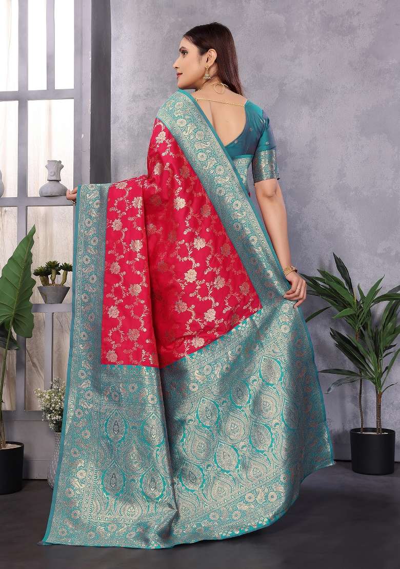 Red Woven Silk Blend Saree Set for Diwali and Festive Wear - Indya