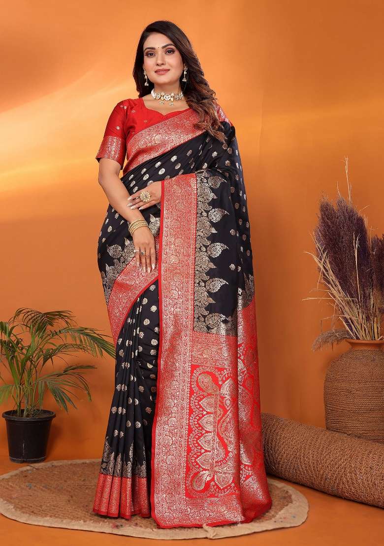 Black Woven Silk Blend Saree Set for Diwali | Wedding & Festive Wear - Indya