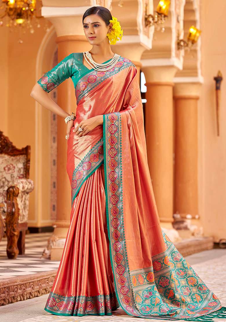 Peach Woven Silk Saree Set - Indya
