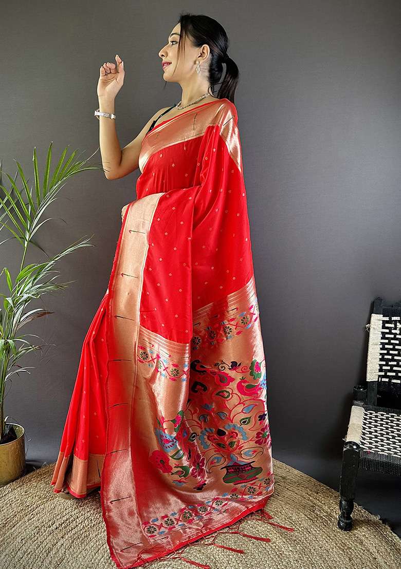 Red Woven Silk Blend Saree Set for Diwali | Wedding & Festive Wear - Indya