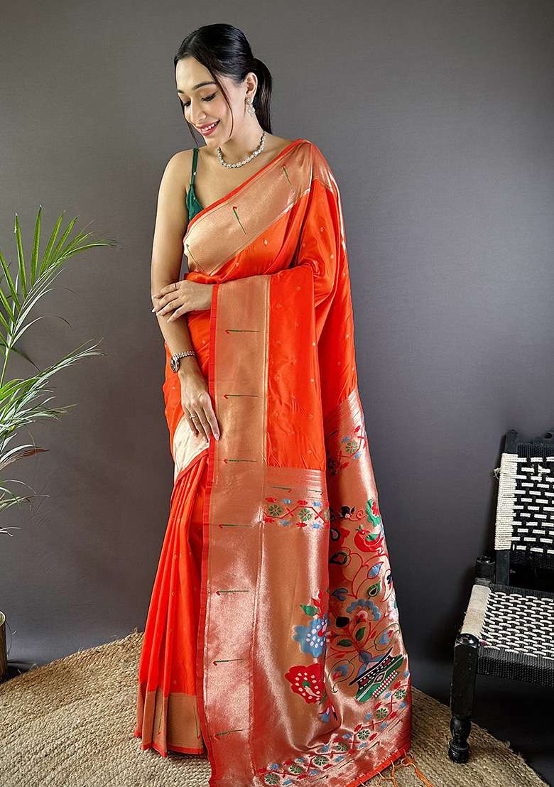 Red Woven Silk Blend Saree Set for Diwali and Festive Wear - Indya