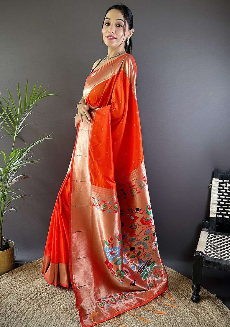 Red Woven Silk Blend Saree Set for Diwali and Festive Wear - Indya
