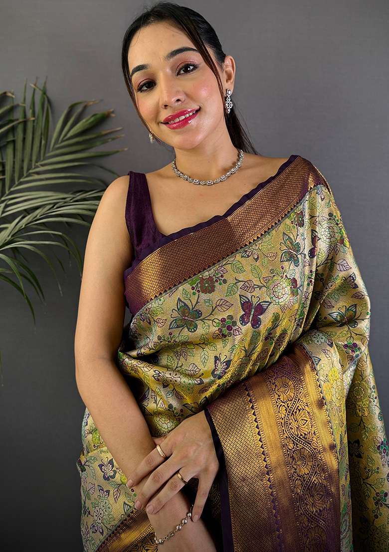 Green Woven Silk Blend Saree Set for Diwali and Festive Wear - Indya