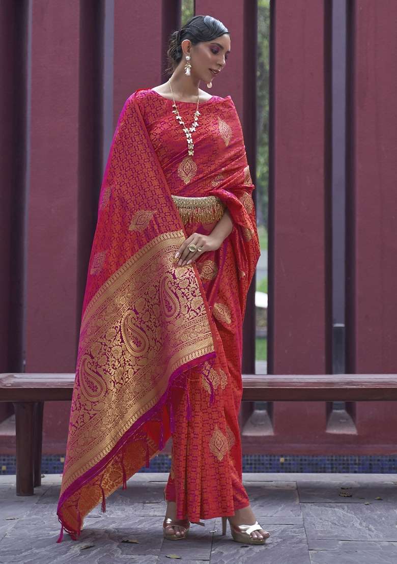 Peach Pure Silk Blend Saree Set with Printed for Diwali | Wedding & Festive Wear - Indya