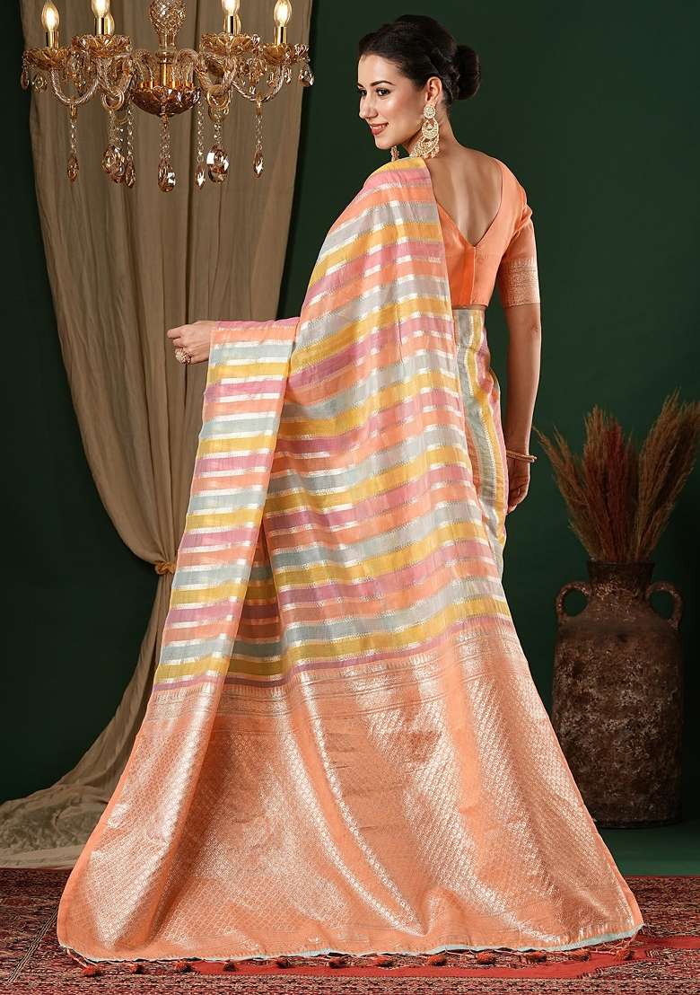Peach Cotton Silk Blend Saree Set with Printed for Diwali | Wedding & Festive Wear - Indya