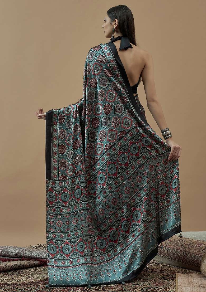 Sea Green Printed Pure Crepe Saree Set - Indya