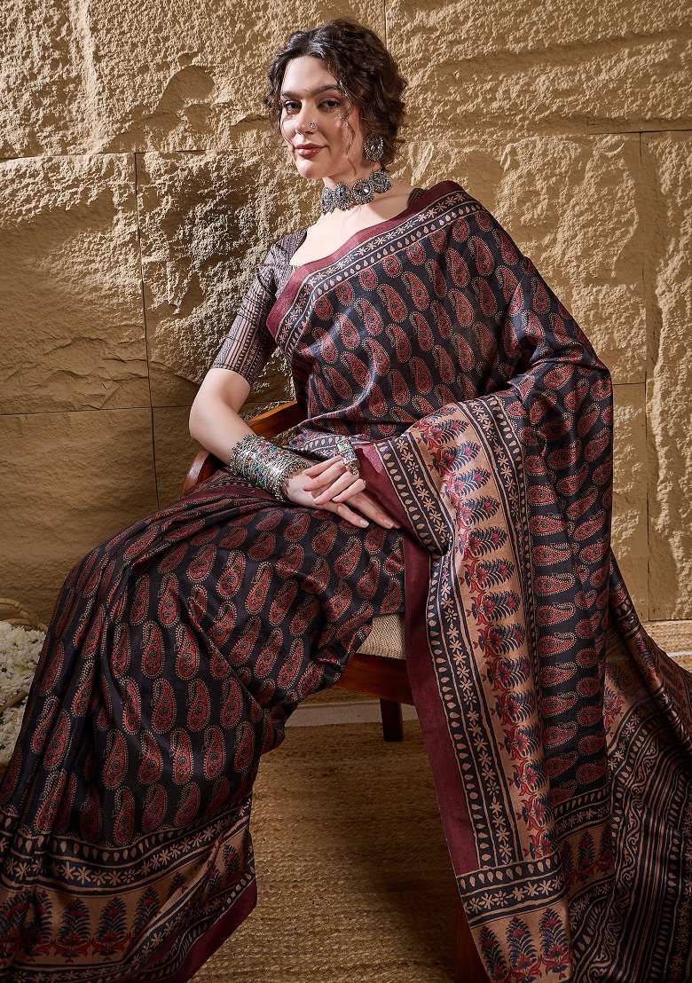 Navy Blue Printed Silk Blend Saree Set - Indya