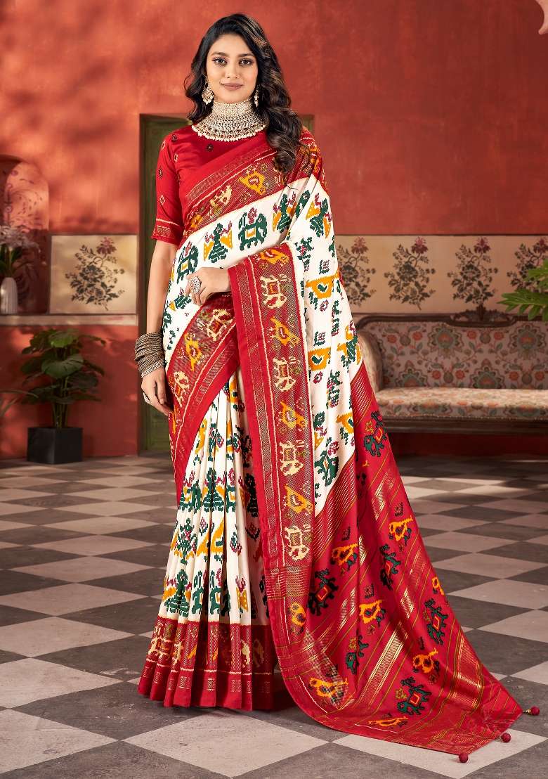 Off White Printed Tussar Silk Saree Set - Indya