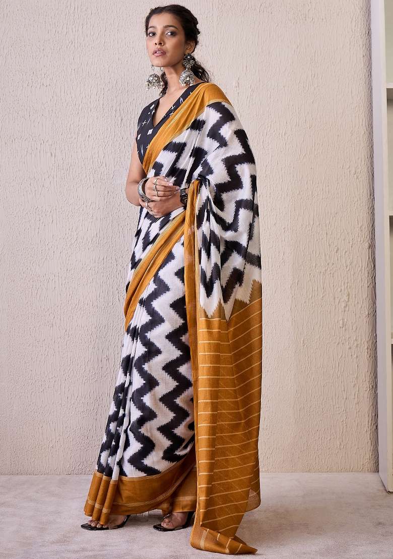 White Blend Cotton Saree Set with Printed for Diwali | Wedding & Festive Wear - Indya