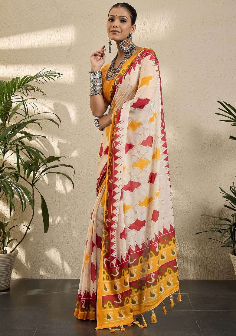 Off White Printed Georgette Saree Set - Indya