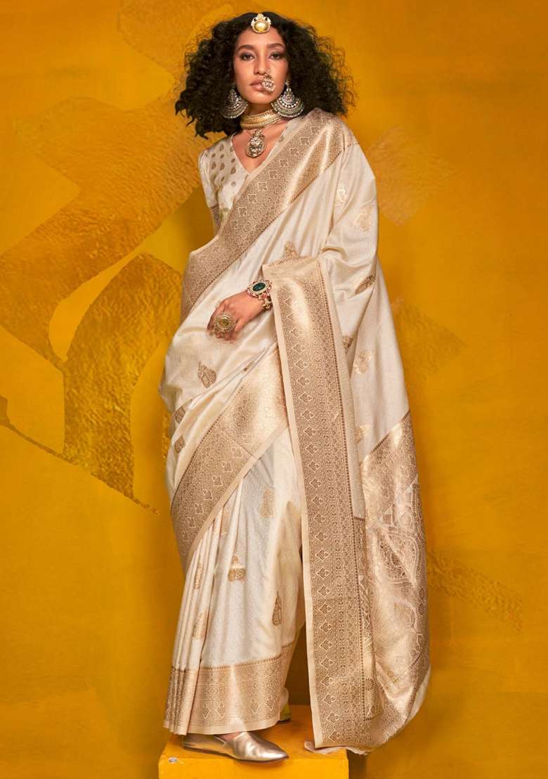 Off White Silk Blend Saree Set with Printed for Diwali | Wedding & Festive Wear - Indya