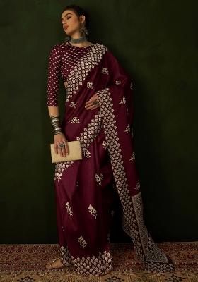 Magenta Printed Cotton Blend Saree Set