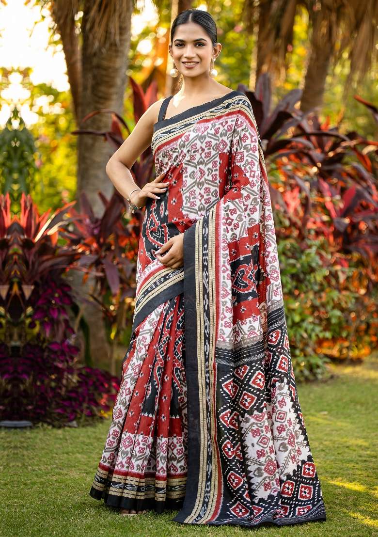 Beige Printed Bhagalpuri Silk Blend Saree Set - Indya