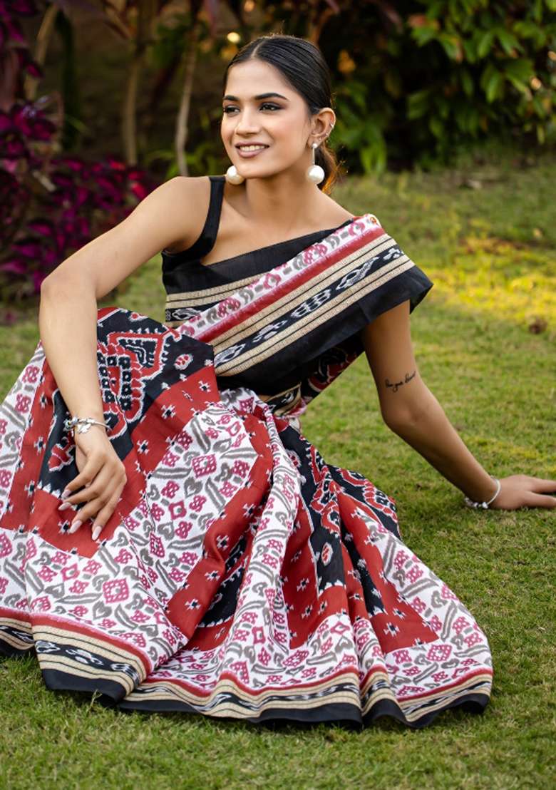 Beige Printed Bhagalpuri Silk Blend Saree Set - Indya
