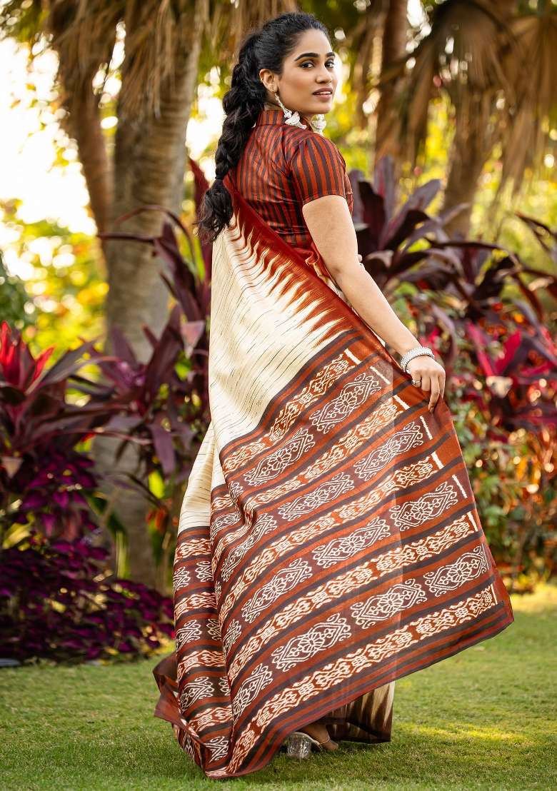 Beige Printed Bhagalpuri Silk Blend Saree Set - Indya