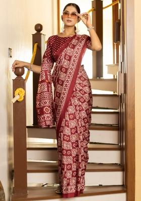 Maroon Printed Cotton Blend Saree Set