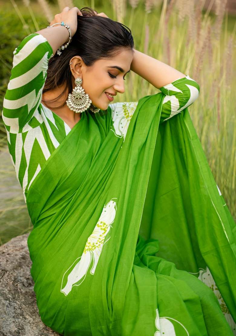 Light Green Cotton Saree Set with Printed for Diwali | Wedding & Festive Wear - Indya