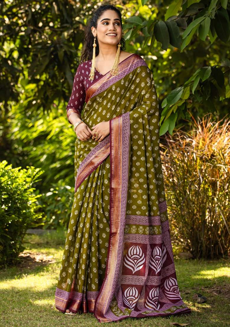 Light Green Printed Cotton Saree Set for Diwali and Festive Wear - Indya