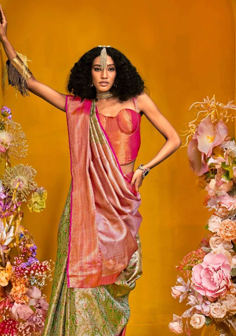 Green Printed Kanjeevaram Silk Blend Saree Set for Diwali and Festive Wear - Indya
