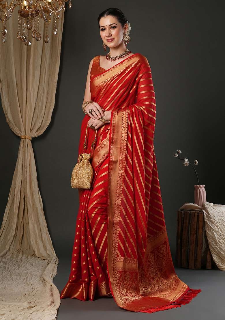 Red Printed Pure Georgette Saree Set - Indya