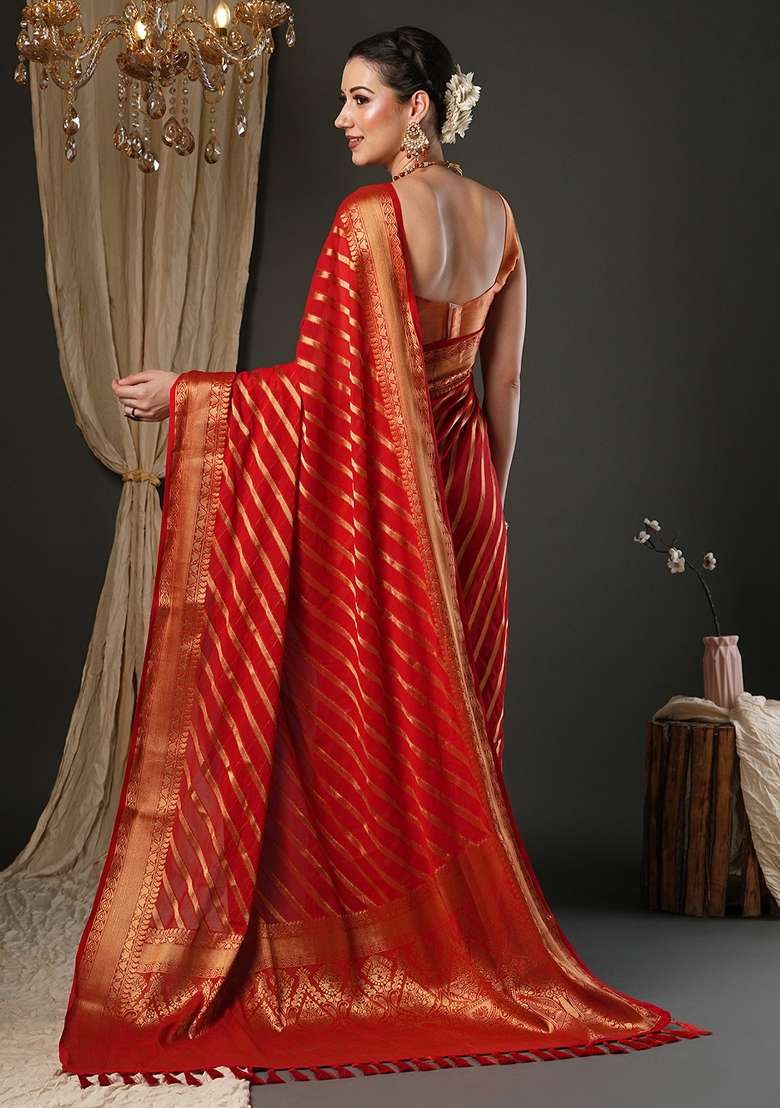 Red Printed Pure Georgette Saree Set - Indya