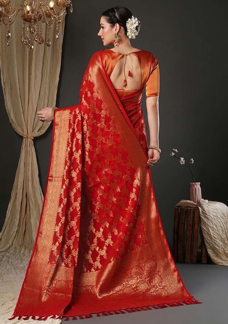 Red Printed Pure Georgette Saree Set for Diwali and Festive Wear - Indya