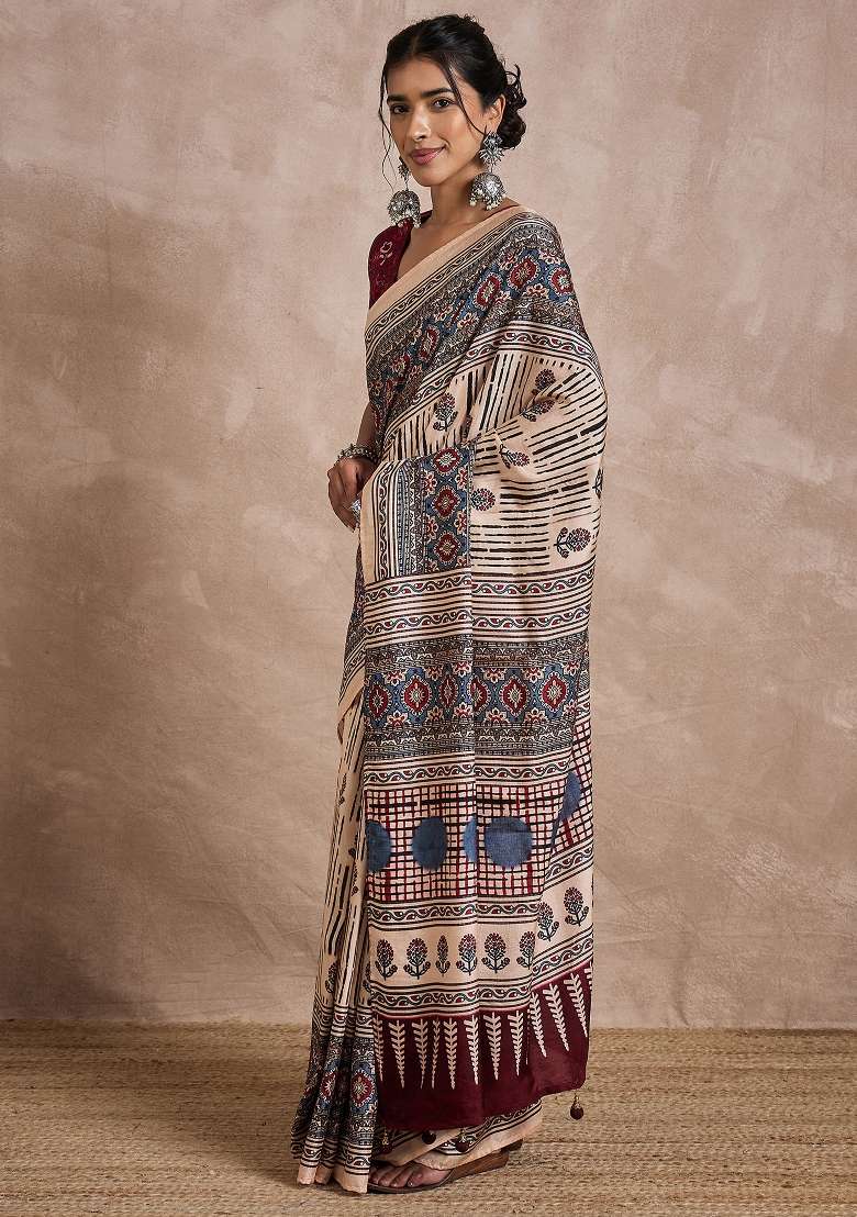 Cream Printed Viscose Silk Blend Saree Set - Indya