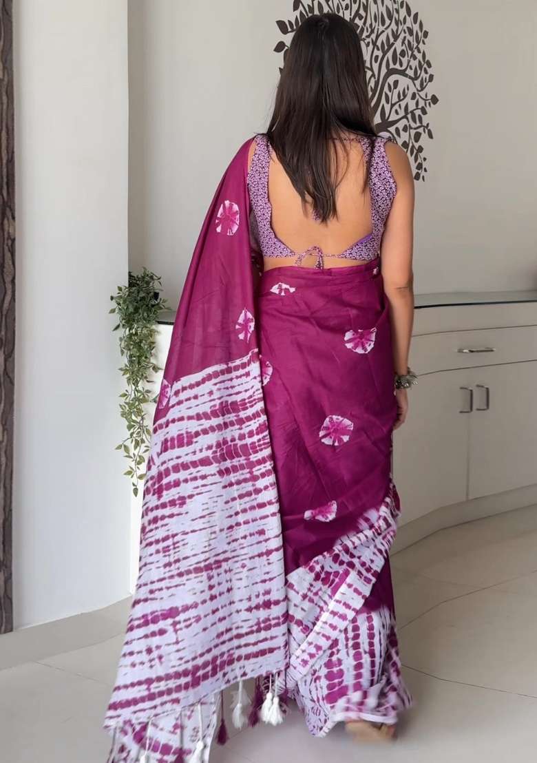 Magenta Cotton Saree Set with Printed for Diwali | Wedding & Festive Wear - Indya