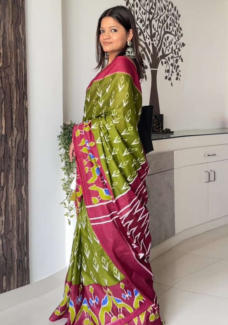 Light Green Printed Cotton Saree Set for Diwali and Festive Wear - Indya