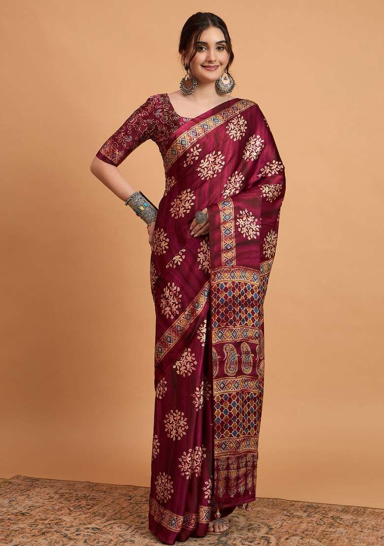 Magenta Printed Pure Crepe Saree Set - Indya