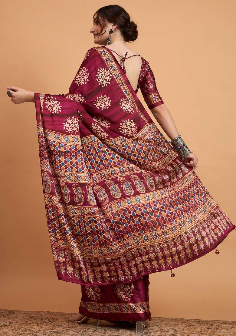 Magenta Printed Pure Crepe Saree Set - Indya