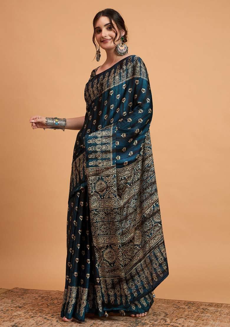 Teal Blue Printed Pure Crepe Saree Set - Indya