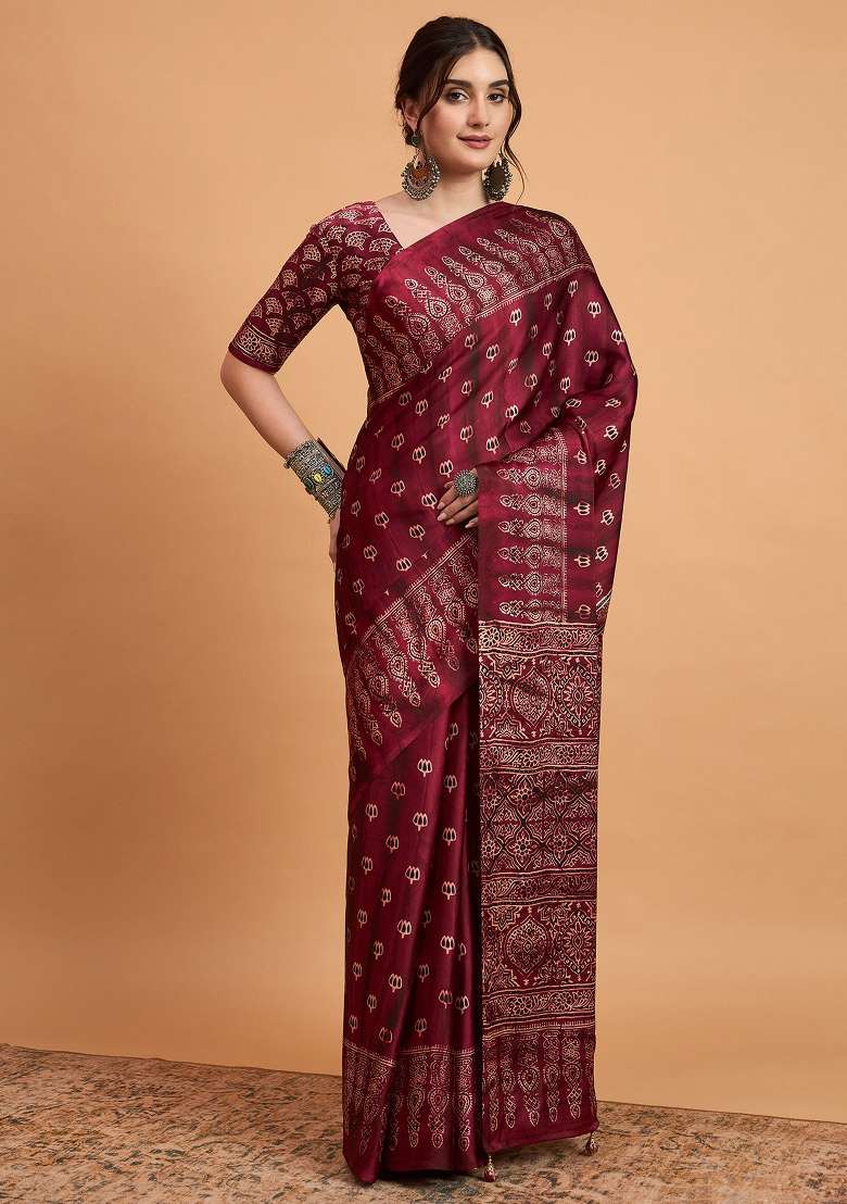 Magenta Printed Pure Crepe Saree Set - Indya