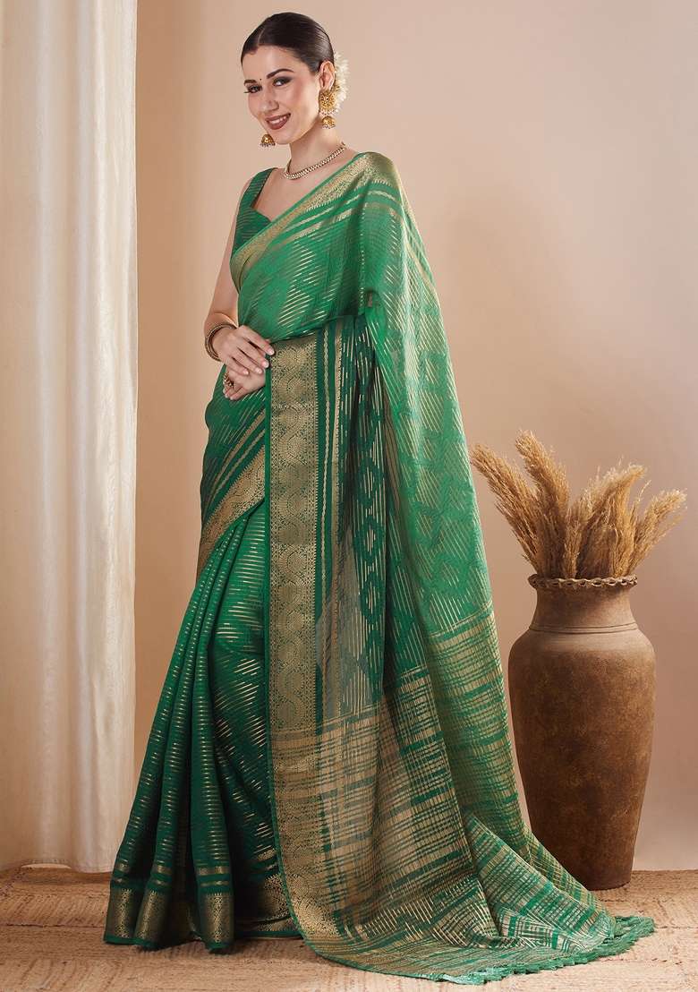 Green Pure Georgette Saree Set with Printed for Diwali | Wedding & Festive Wear - Indya