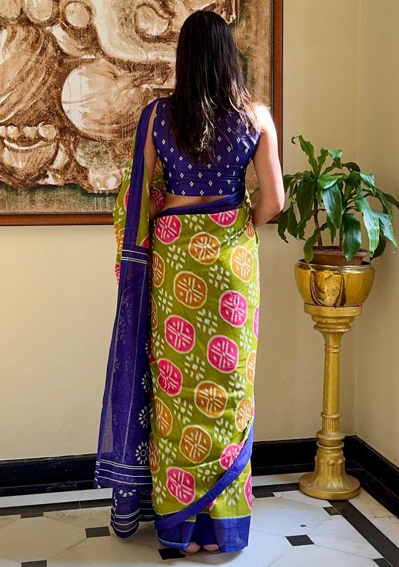 Light Green Cotton Saree Set with Printed for Diwali | Wedding & Festive Wear - Indya