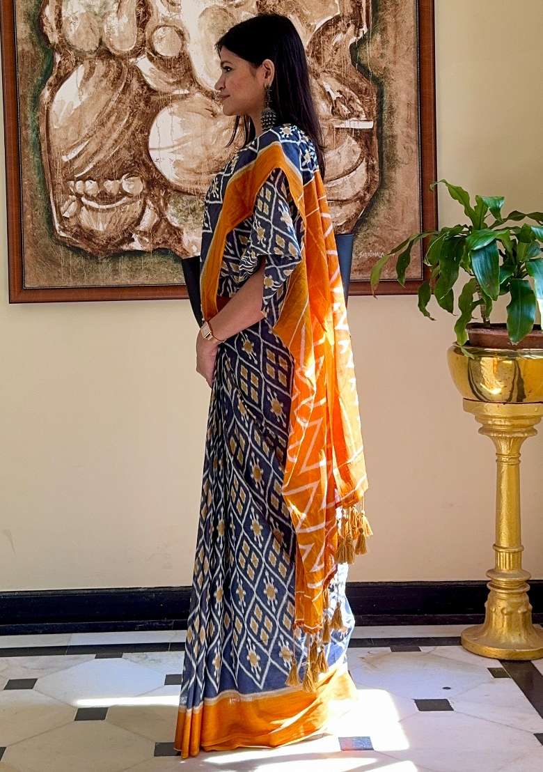 Charcoal Grey Printed Cotton Saree Set for Diwali and Festive Wear - Indya