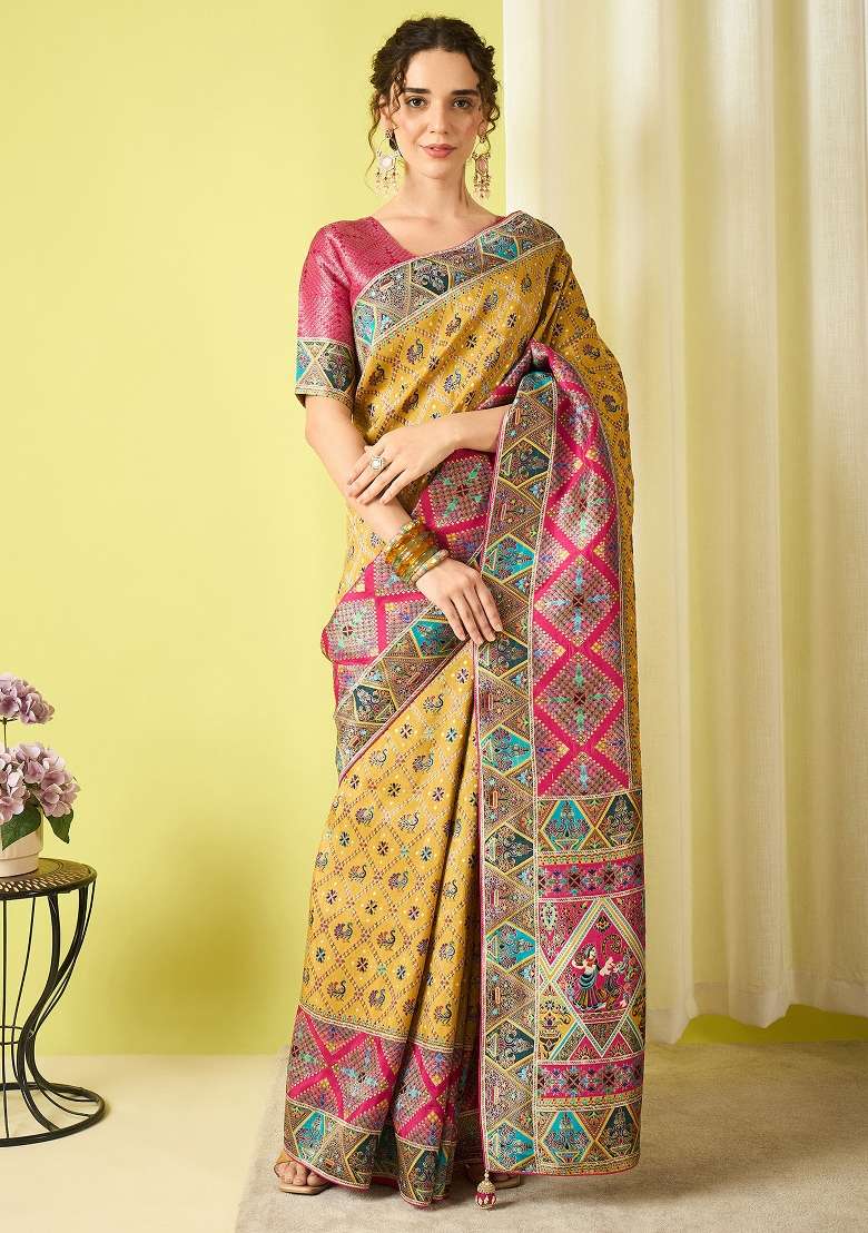 Mustard Printed Viscose Silk Blend Saree Set - Indya