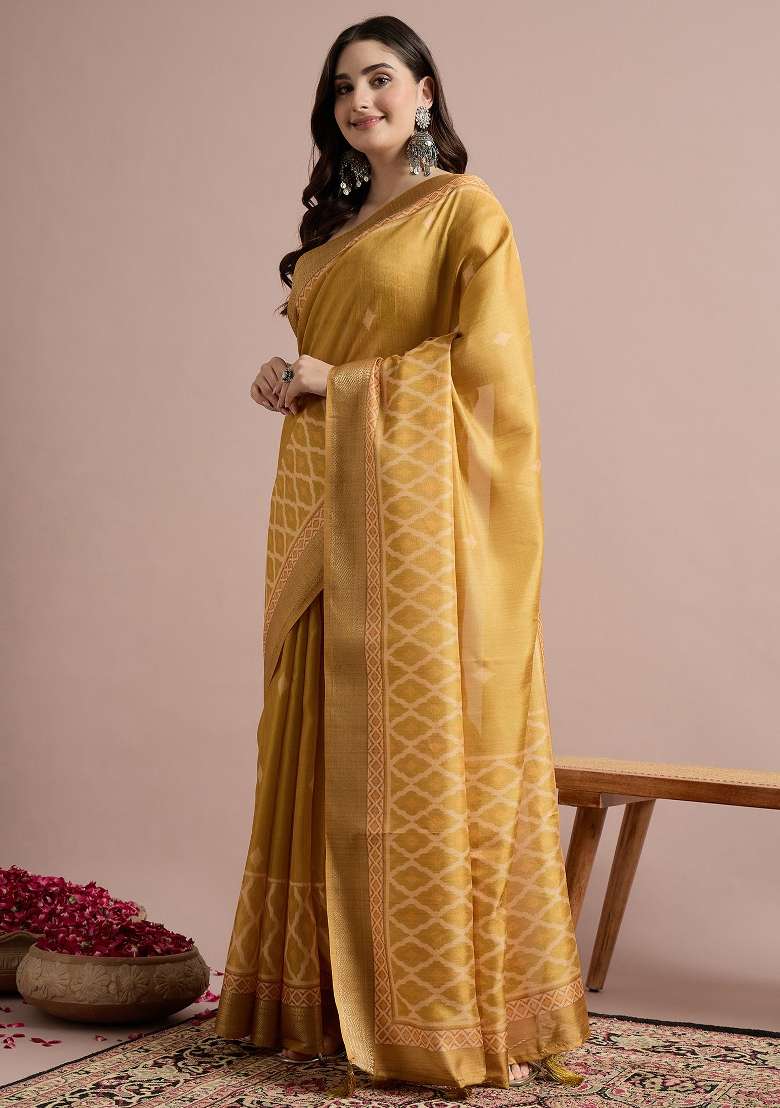 Yellow Printed Cotton Blend Saree Set - Indya