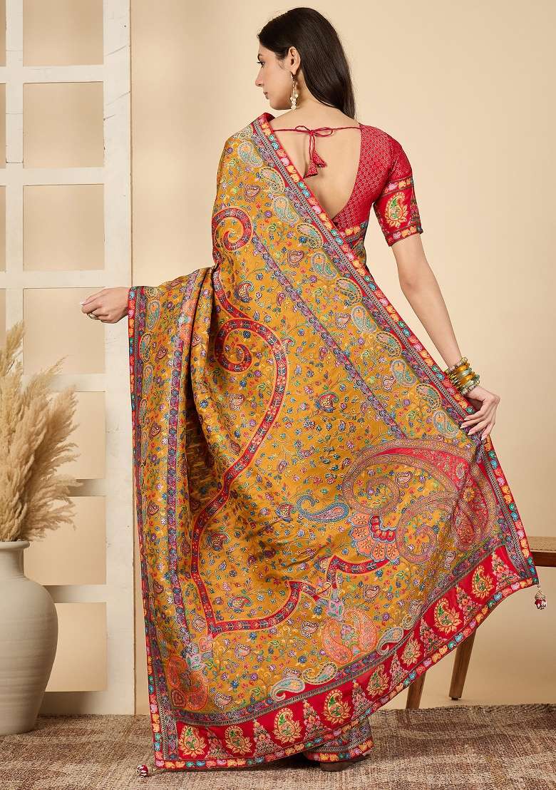 Mustard Printed Viscose Silk Blend Saree Set - Indya