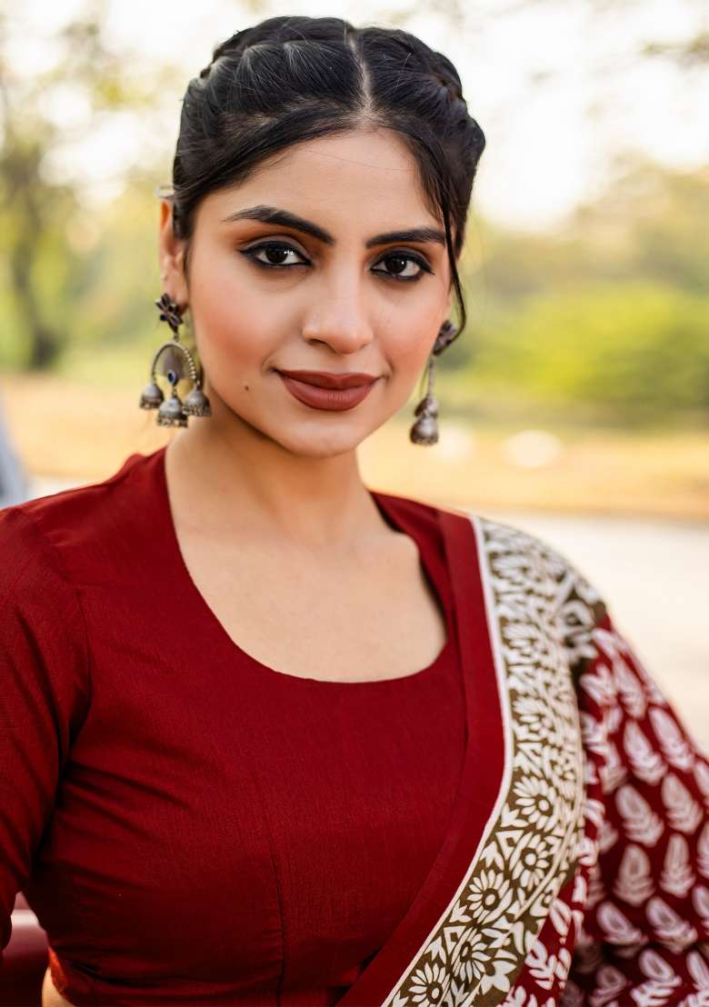 Maroon Printed Bhagalpuri Silk Blend Saree Set - Indya