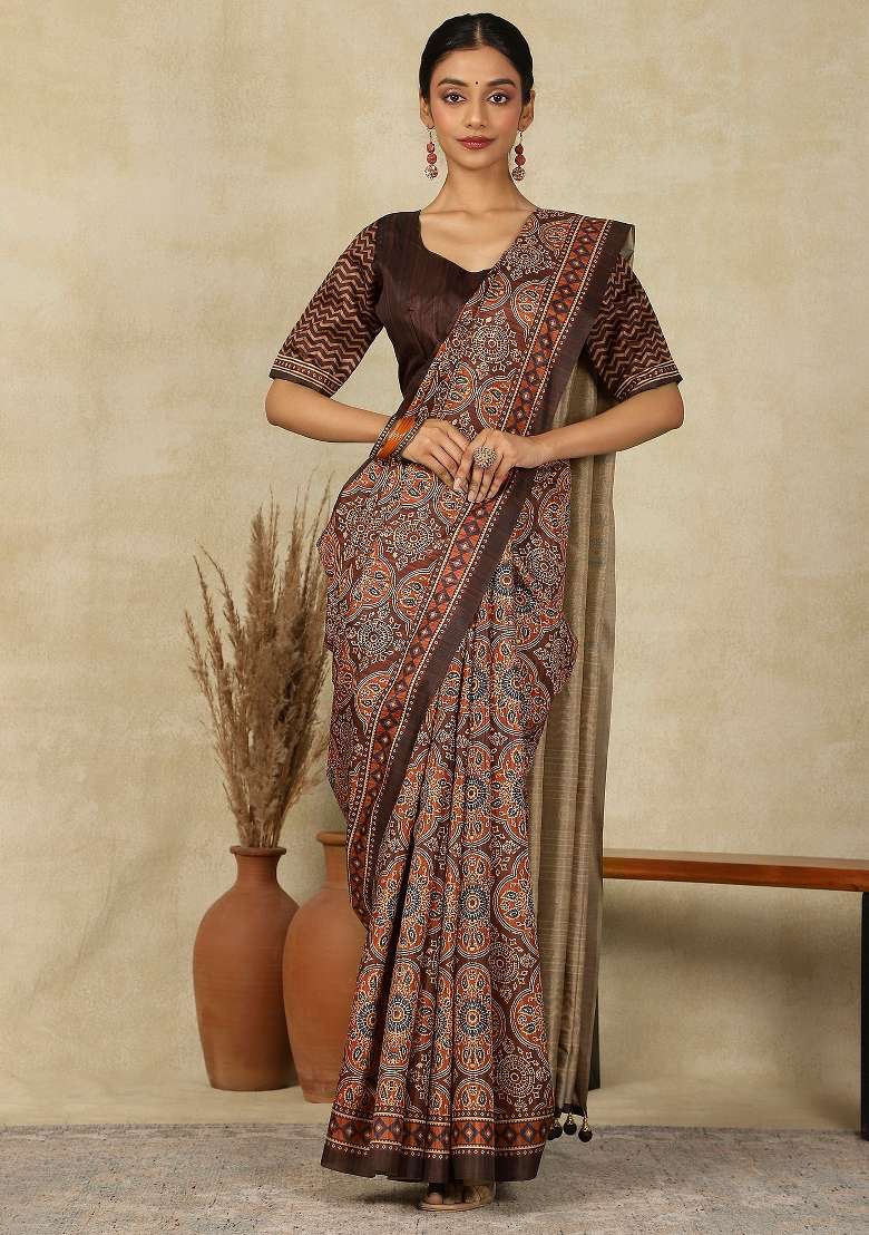 Brown Printed Silk Blend Saree Set - Indya