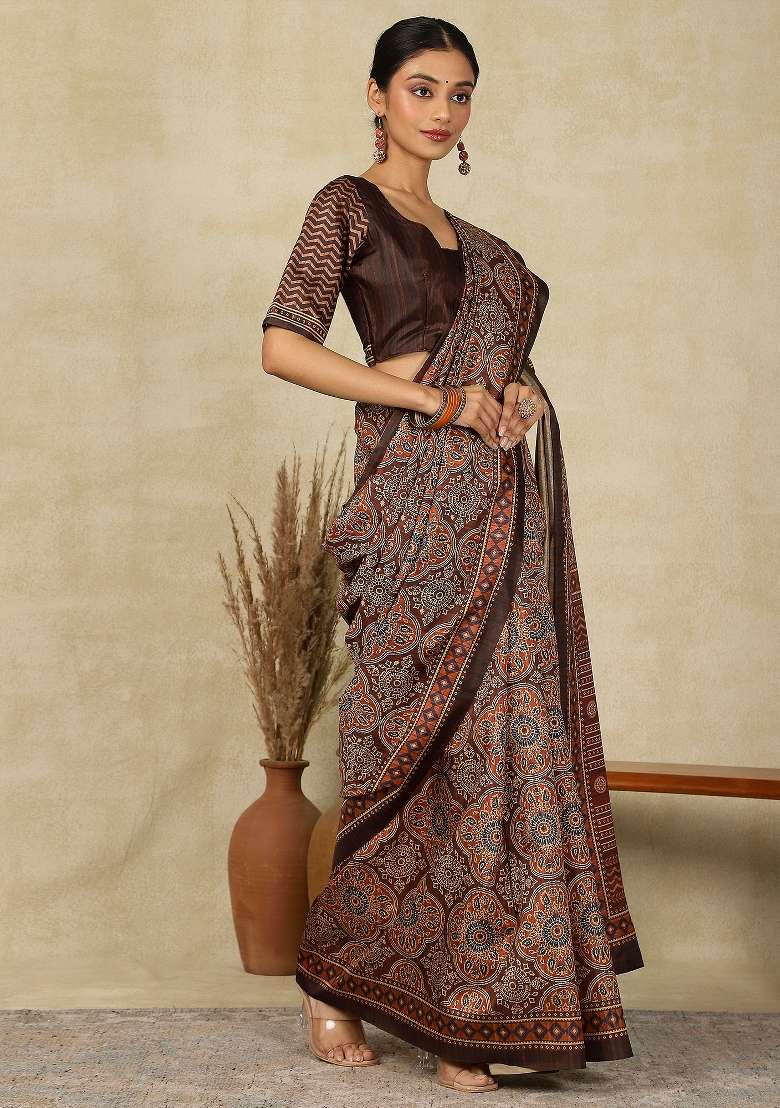 Brown Printed Silk Blend Saree Set - Indya