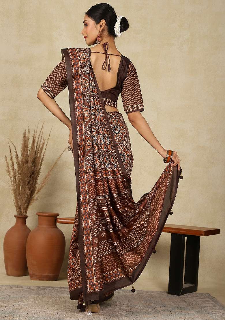 Brown Printed Silk Blend Saree Set - Indya