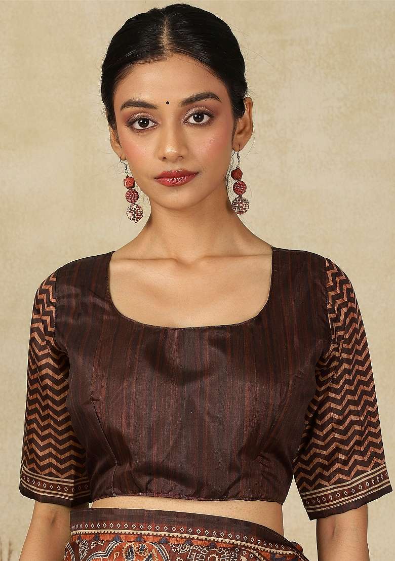 Brown Printed Silk Blend Saree Set - Indya