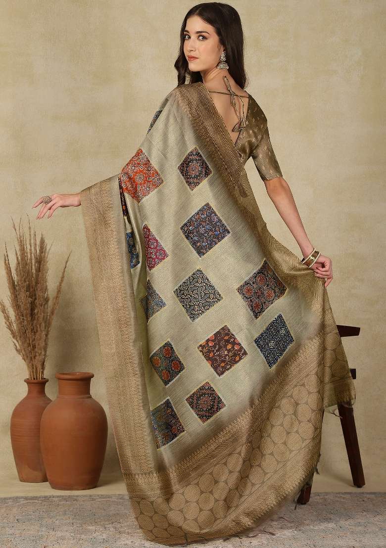 Sea Green Printed Cotton Silk Blend Saree Set - Indya
