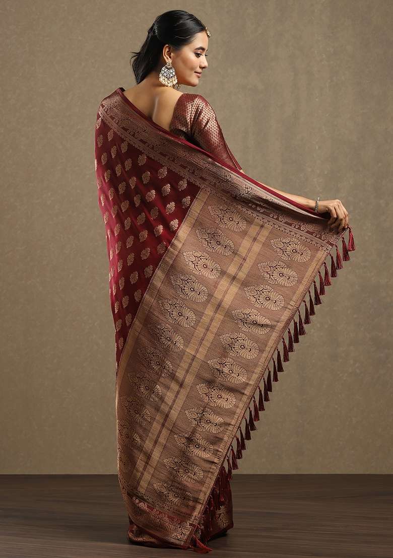Peach Printed Georgette Saree Set for Diwali and Festive Wear - Indya