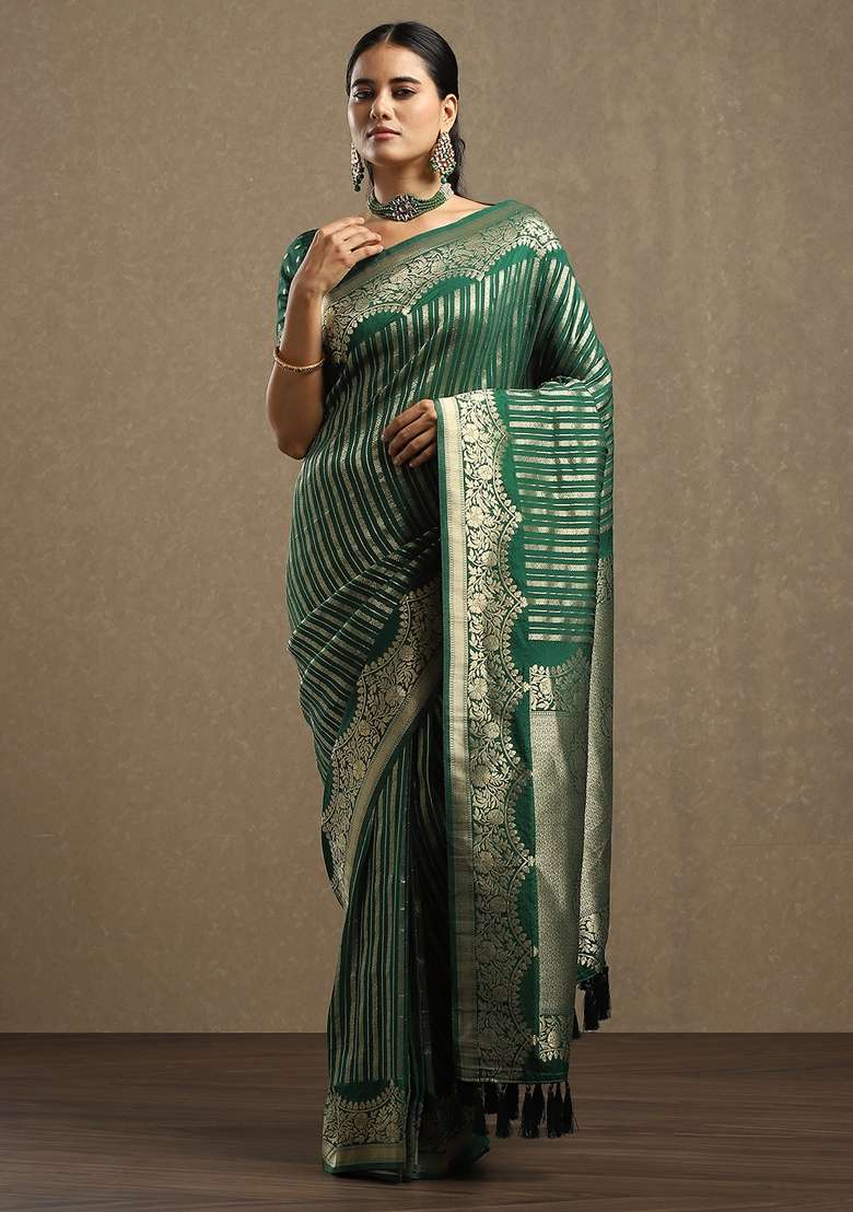 Green Georgette Saree Set with Printed for Diwali | Wedding & Festive Wear - Indya
