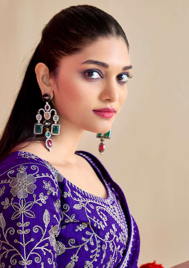 Lavender Printed Georgette Saree Set for Diwali and Festive Wear - Indya